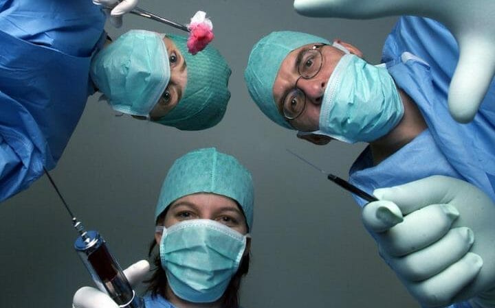 Cosmetic surgery team